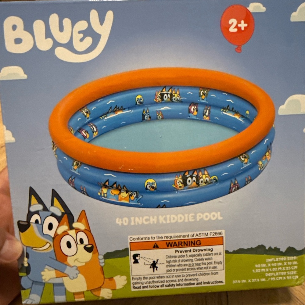 Bluey 40 Inch Kiddie Pool - Blue and Orange